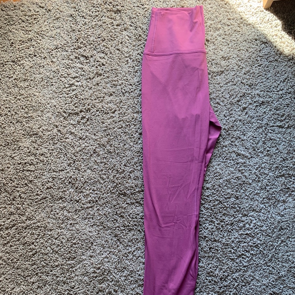 Pink Lululemon Align leggings - Picture 3 of 5
